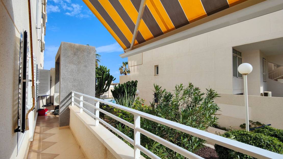 Sale - Apartment - Torrevieja - La Mata