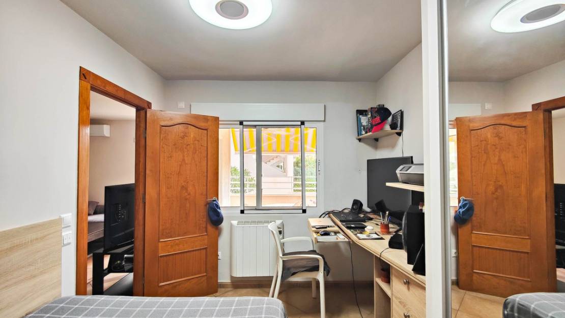 Sale - Apartment - Torrevieja - La Mata