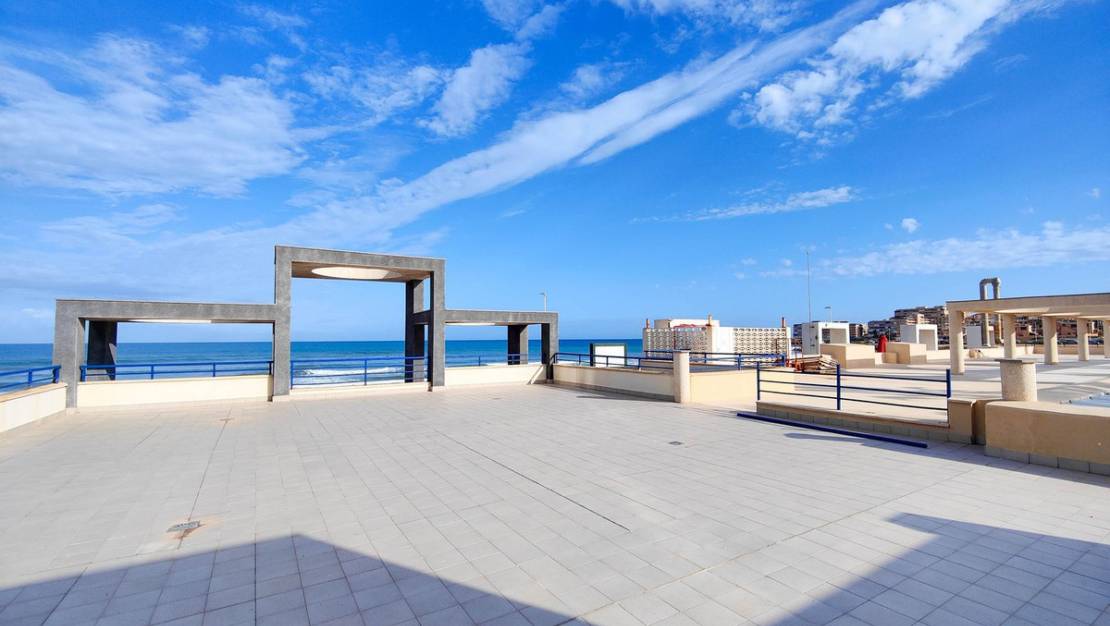 Sale - Apartment - Torrevieja - La Mata