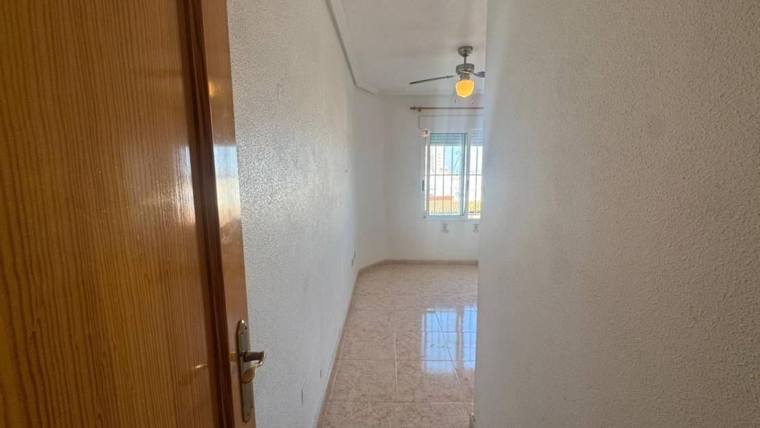 Sale - Apartment - Torrevieja - La Mata