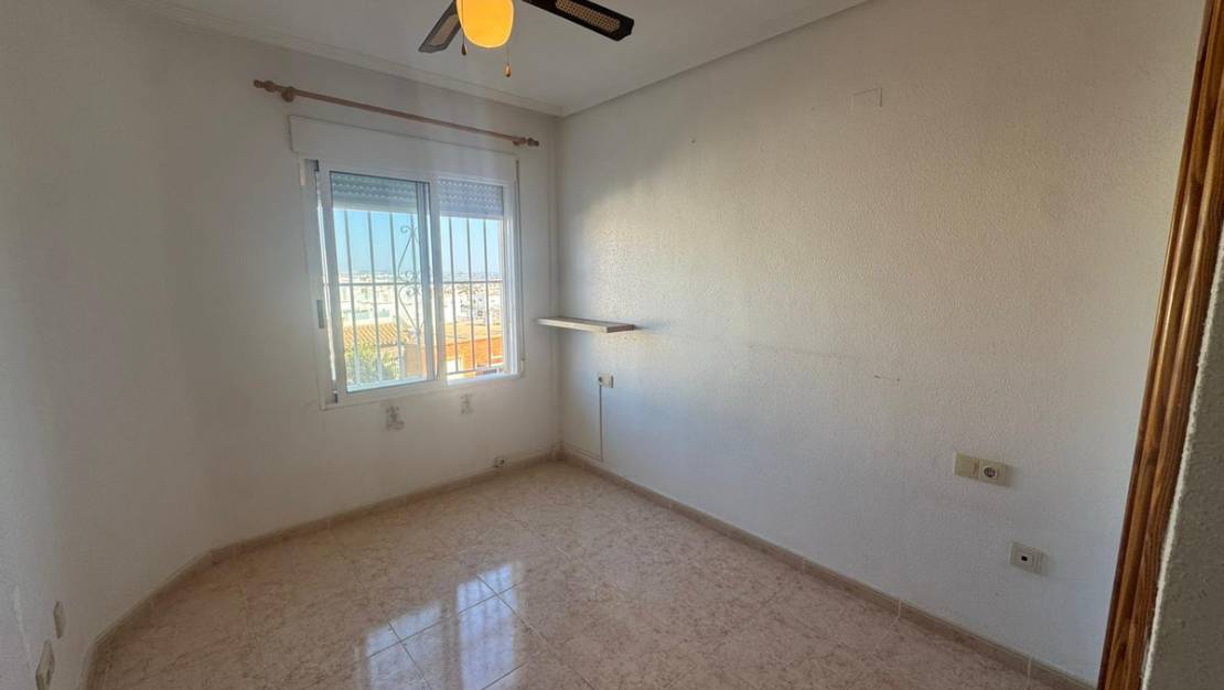 Sale - Apartment - Torrevieja - La Mata