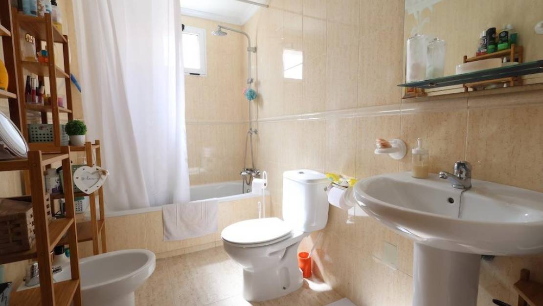 Sale - Apartment - Torrevieja - La Mata