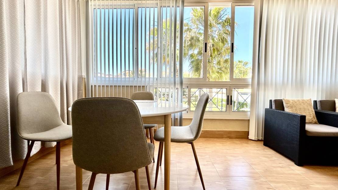 Sale - Apartment - Torrevieja - La Mata