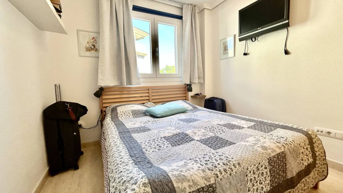Sale - Apartment - Torrevieja - La Mata