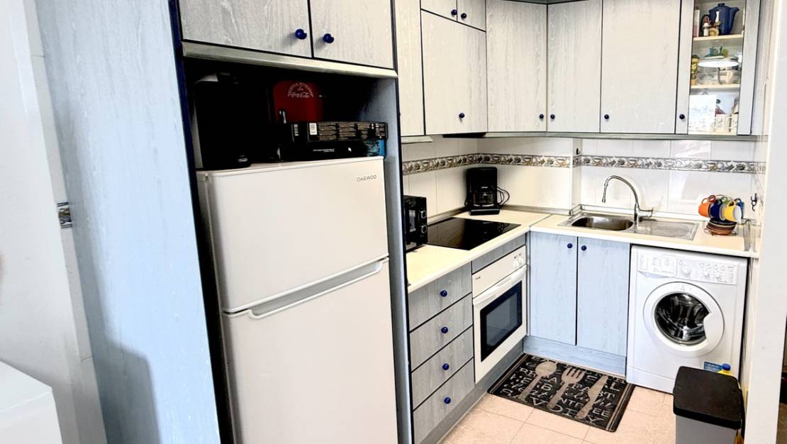 Sale - Apartment - Torrevieja - La Mata