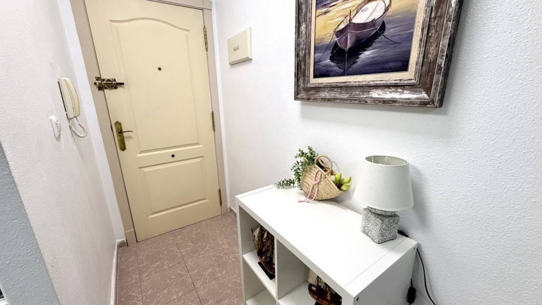 Sale - Apartment - Torrevieja - La Mata