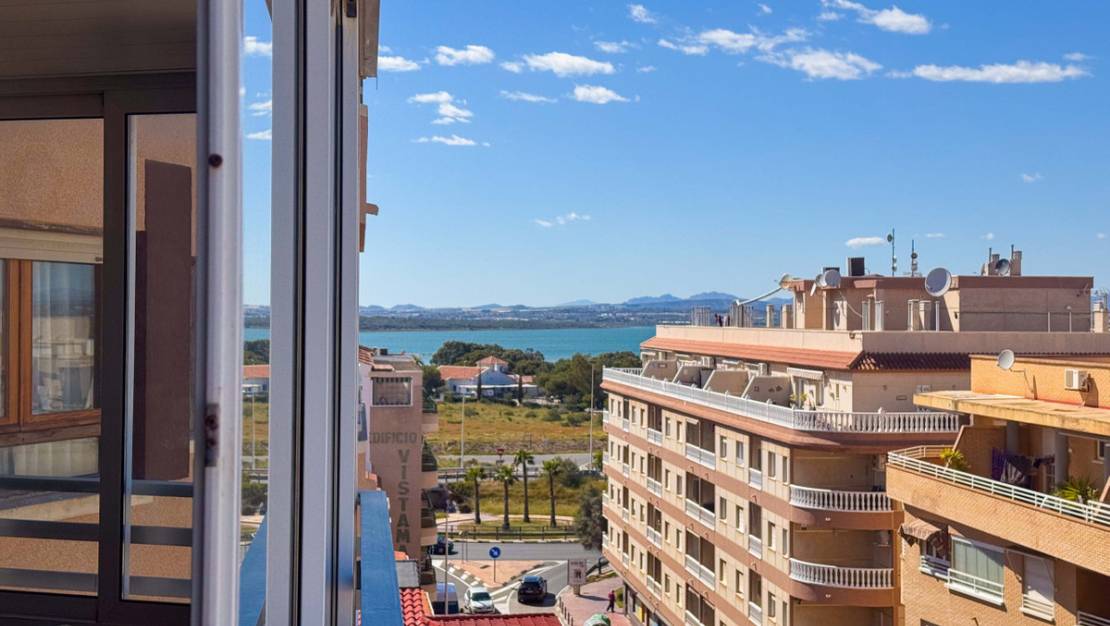Sale - Apartment - Torrevieja - La Mata