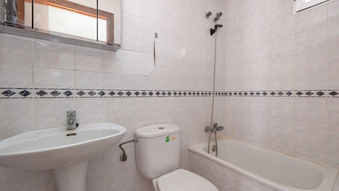 Sale - Apartment - Torrevieja - La Mata