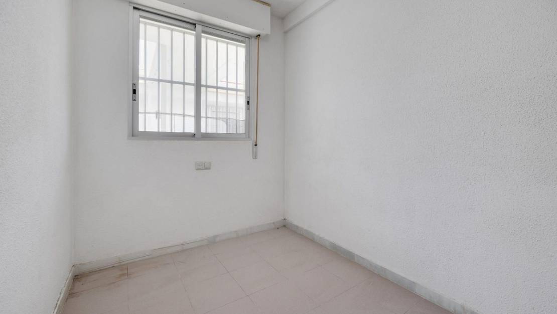Sale - Apartment - Torrevieja - La Mata