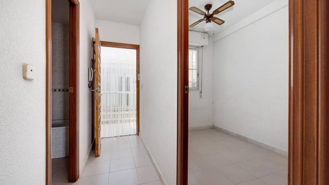 Sale - Apartment - Torrevieja - La Mata