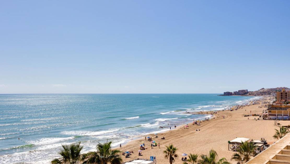 Sale - Apartment - Torrevieja - La Mata