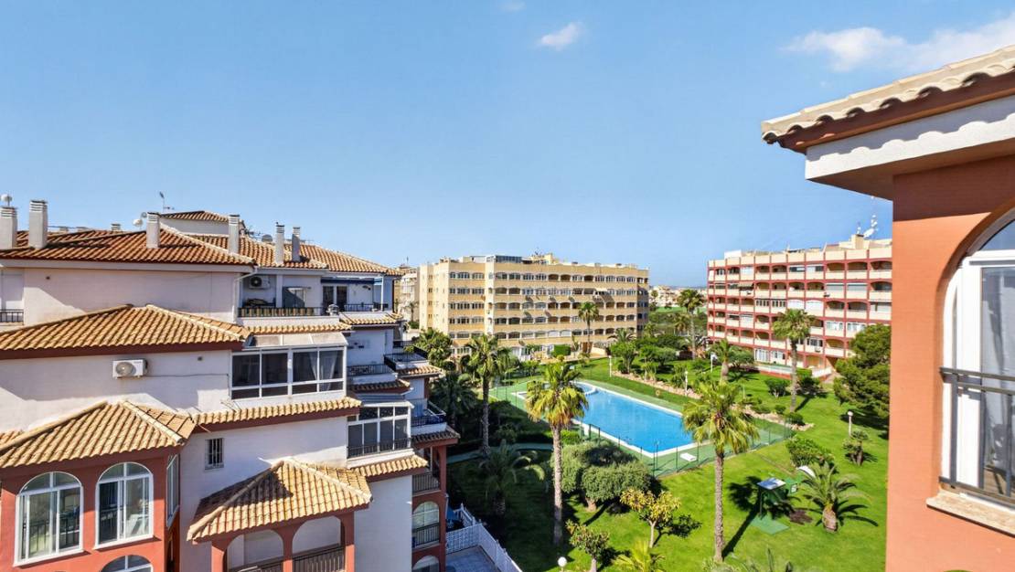 Sale - Apartment - Torrevieja - La Mata