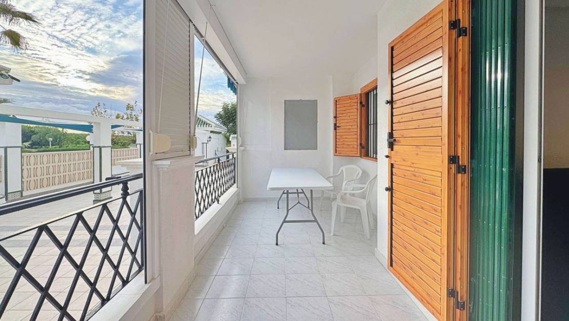 Sale - Apartment - Torrevieja - La Mata