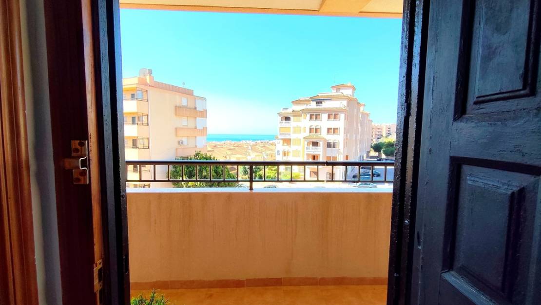 Sale - Apartment - Torrevieja - La Mata