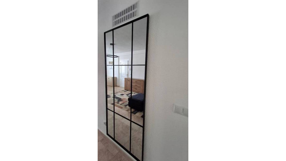 Sale - Apartment - Torrevieja - La Mata