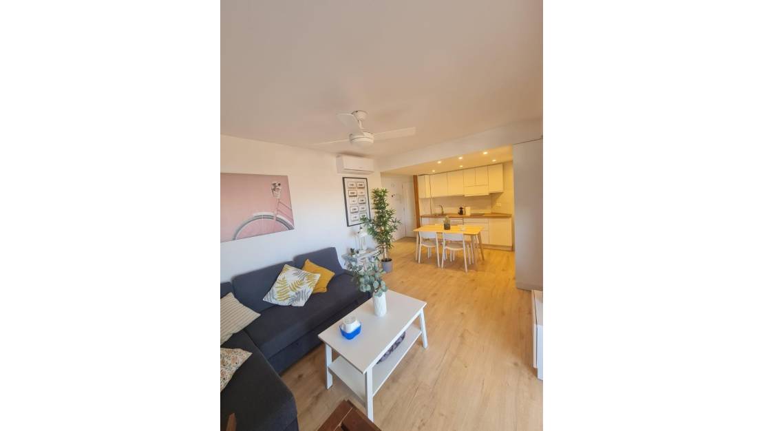 Sale - Apartment - Torrevieja - La Mata