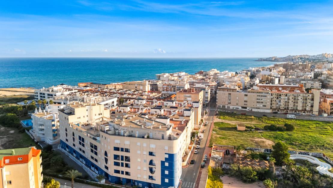Sale - Apartment - Torrevieja - La Mata