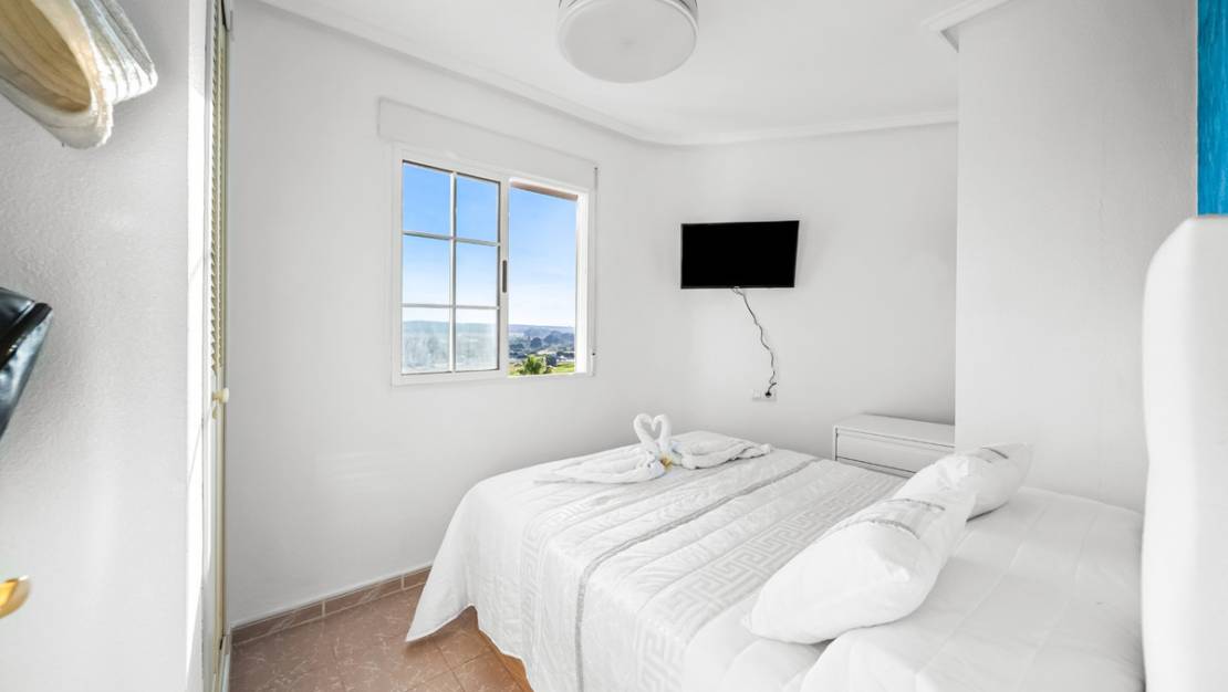 Sale - Apartment - Torrevieja - La Mata
