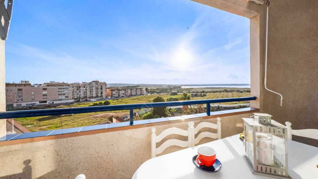 Sale - Apartment - Torrevieja - La Mata