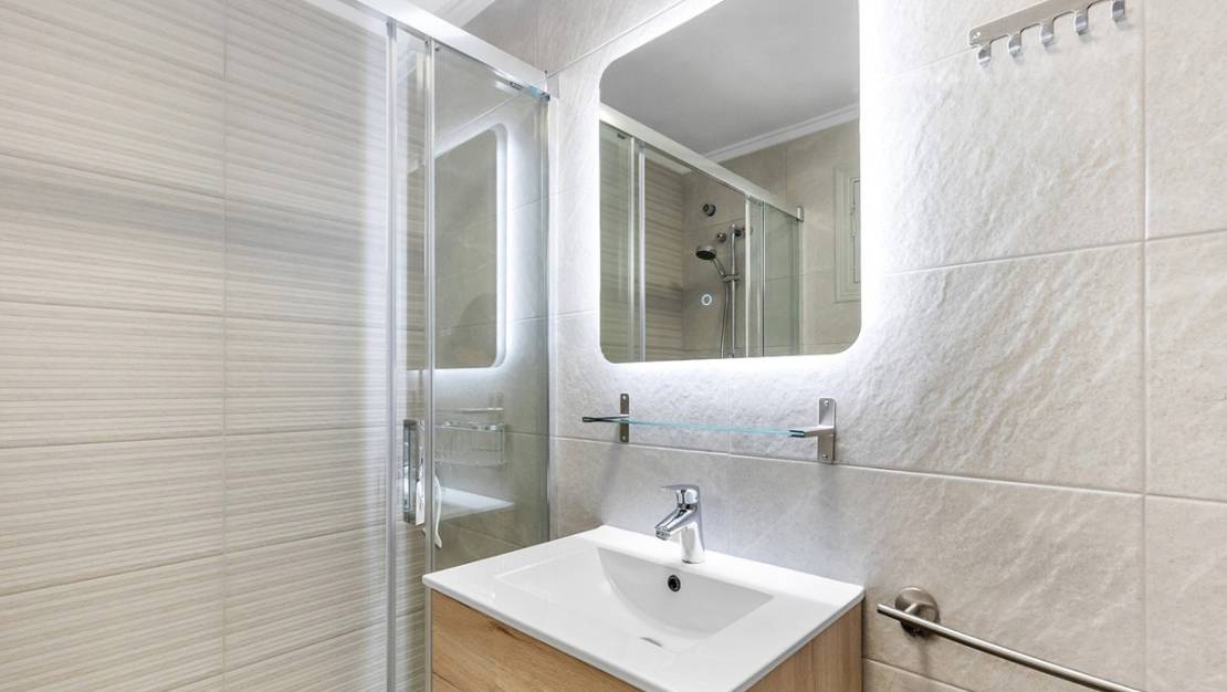 Sale - Apartment - Torrevieja - La Mata