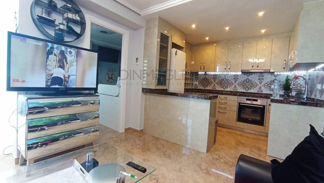Sale - Apartment - Torrevieja - La Mata