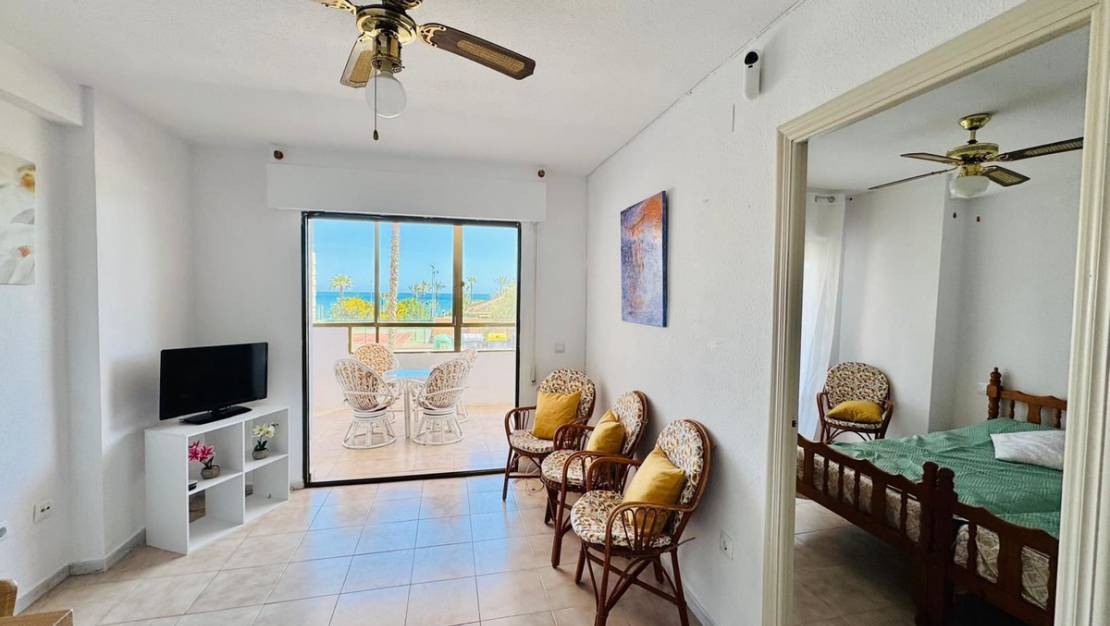 Sale - Apartment - Torrevieja - La Mata
