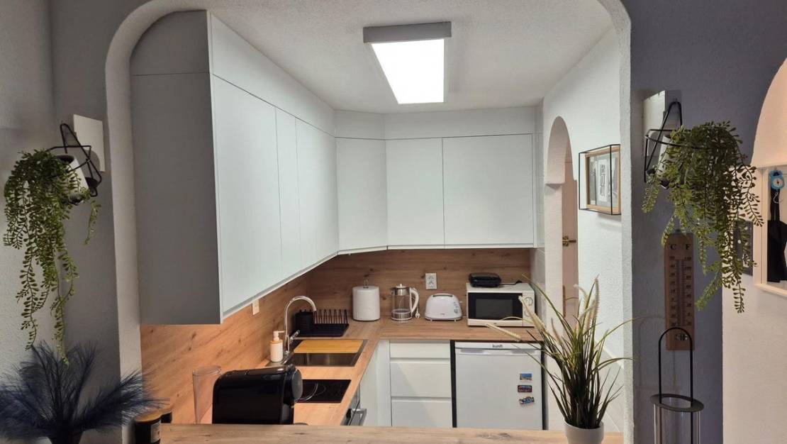 Sale - Apartment - Torrevieja - La Mata