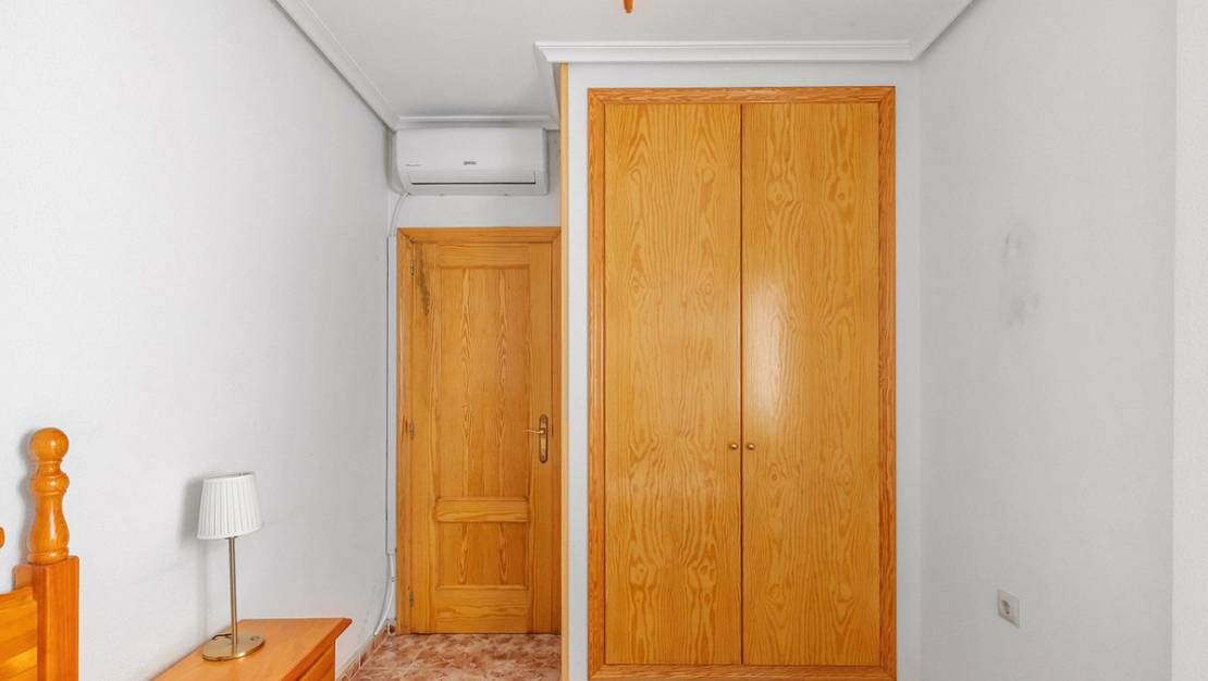 Sale - Apartment - Torrevieja - La Mata
