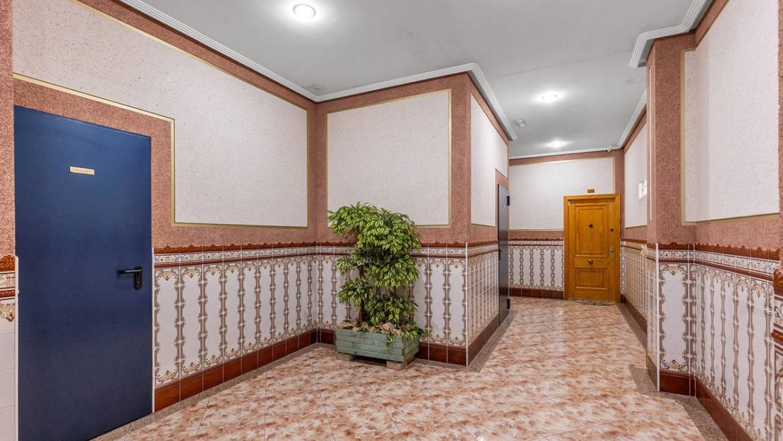 Sale - Apartment - Torrevieja - La Mata