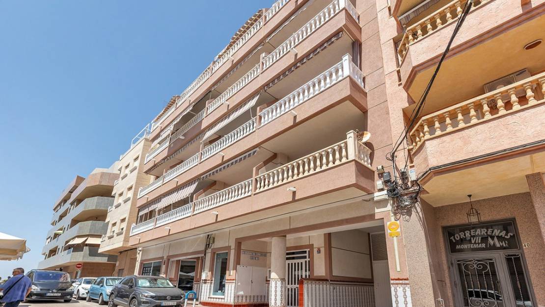 Sale - Apartment - Torrevieja - La Mata