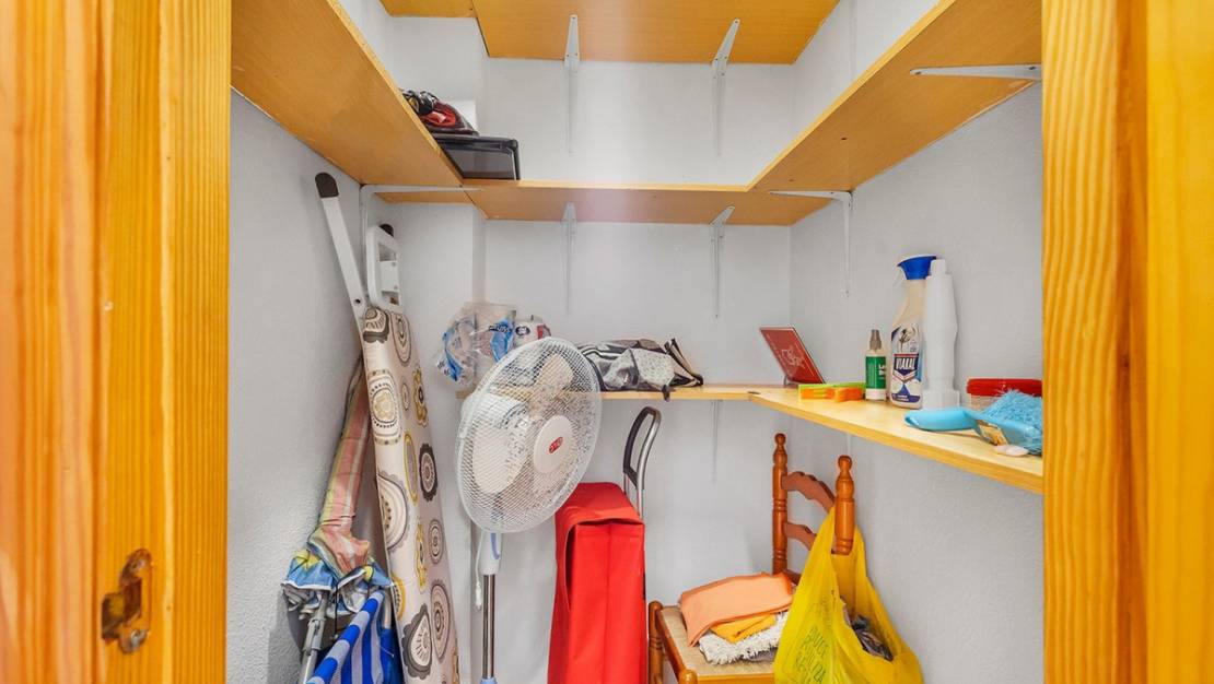 Sale - Apartment - Torrevieja - La Mata