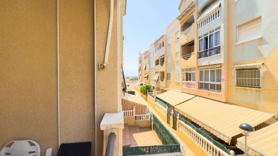 Sale - Apartment - Torrevieja - La Mata