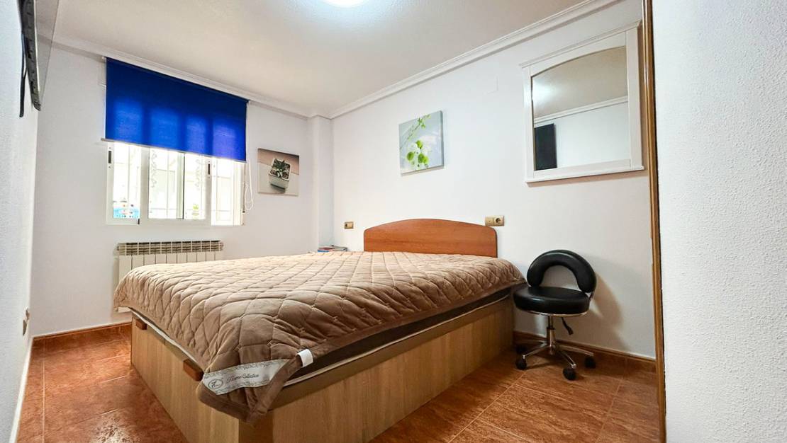 Sale - Apartment - Torrevieja - La Mata