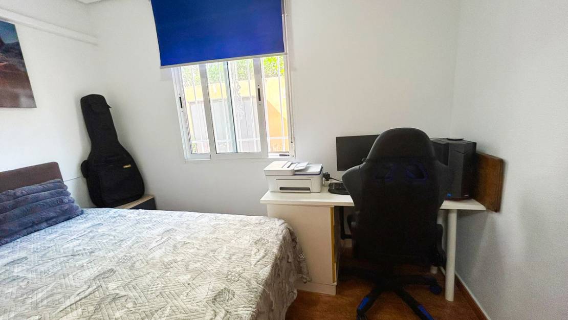Sale - Apartment - Torrevieja - La Mata