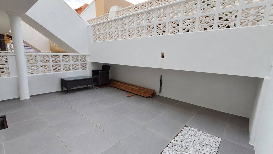 Sale - Apartment - Torrevieja - La Mata