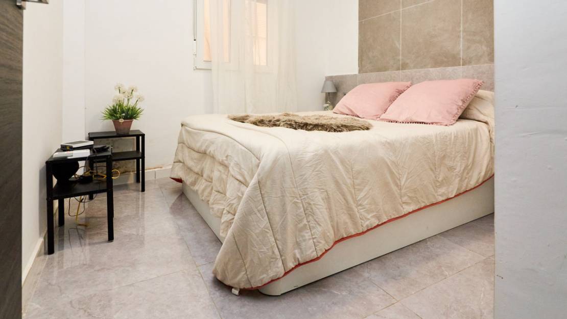 Sale - Apartment - Torrevieja - La Mata