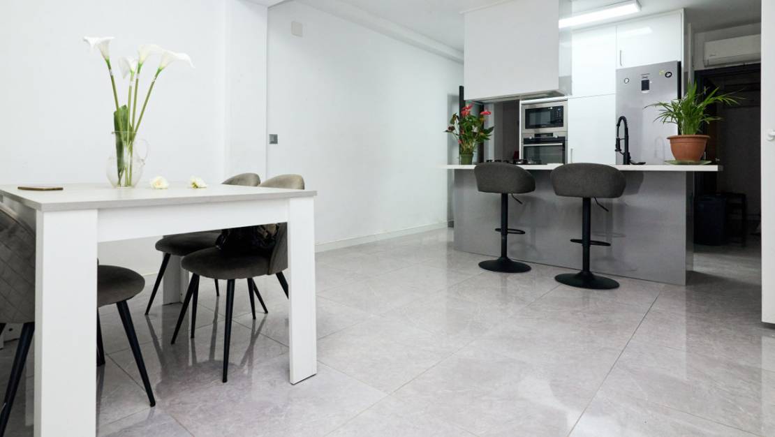 Sale - Apartment - Torrevieja - La Mata