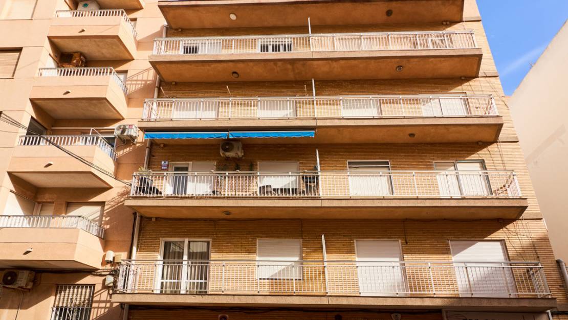 Sale - Apartment - Torrevieja - La Mata
