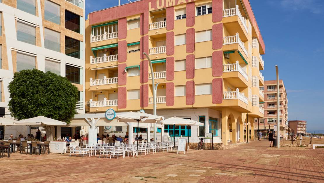 Sale - Apartment - Torrevieja - La Mata