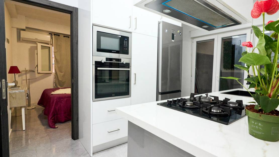Sale - Apartment - Torrevieja - La Mata