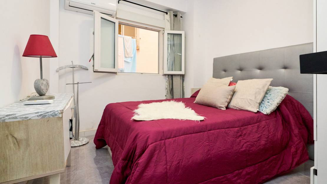 Sale - Apartment - Torrevieja - La Mata
