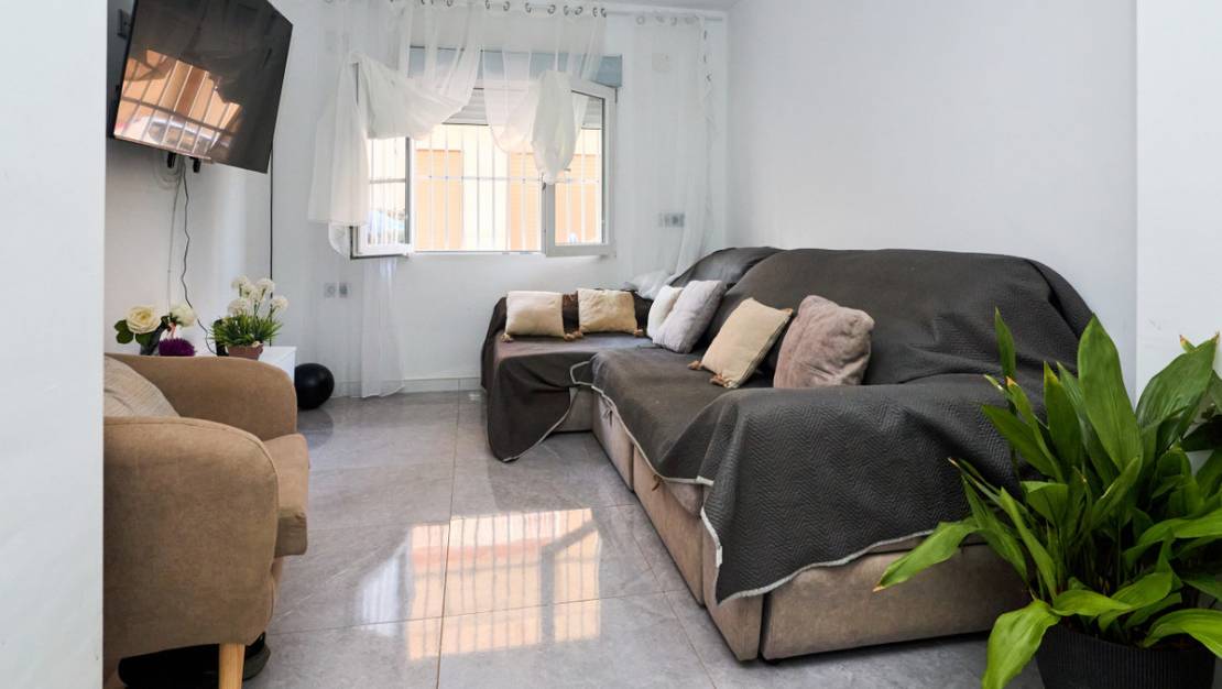 Sale - Apartment - Torrevieja - La Mata