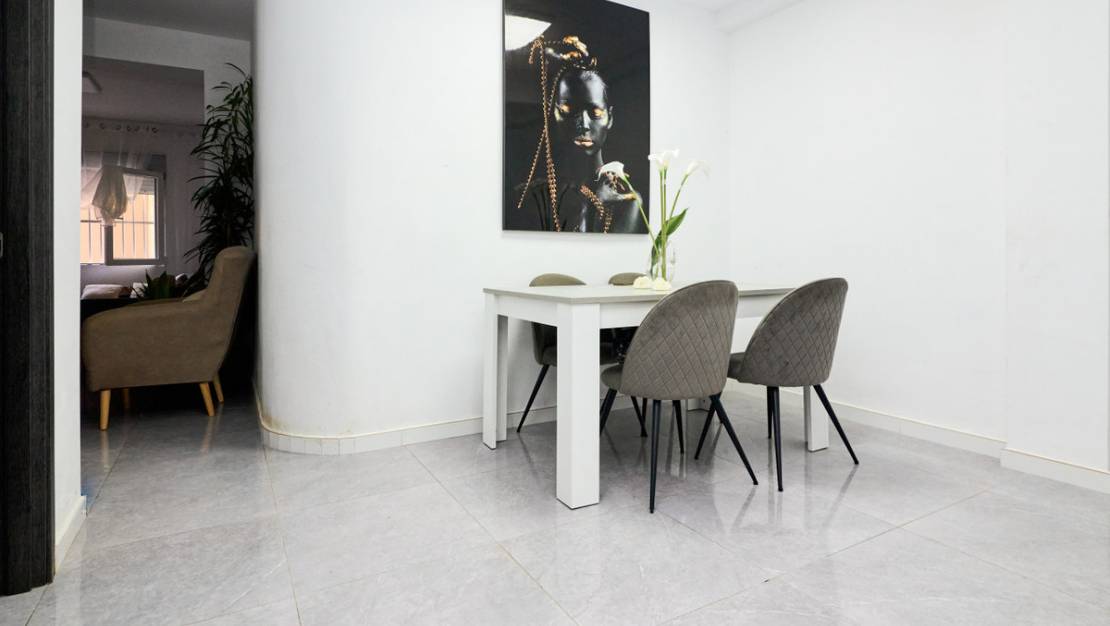 Sale - Apartment - Torrevieja - La Mata