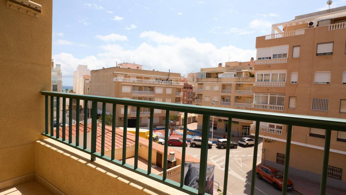 Sale - Apartment - Torrevieja - La Mata