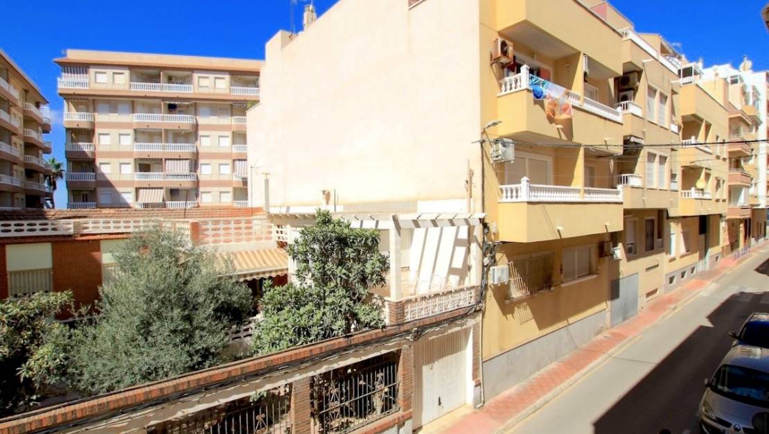 Sale - Apartment - Torrevieja - La Mata