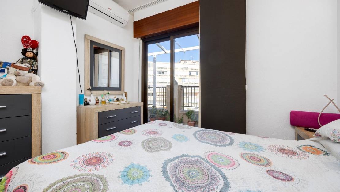 Sale - Apartment - Torrevieja - La Mata