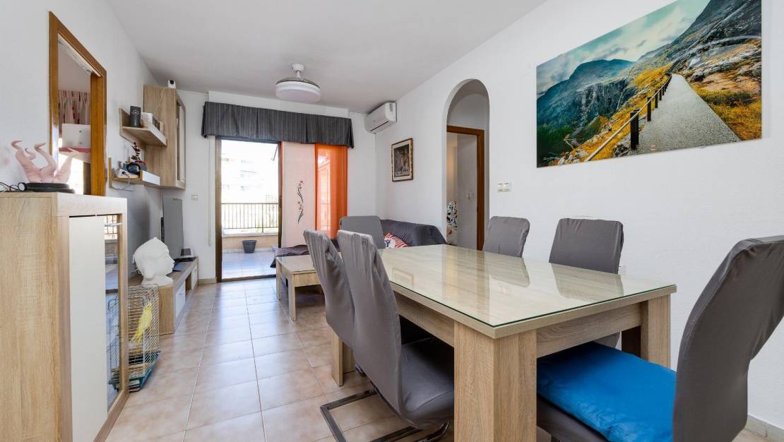 Sale - Apartment - Torrevieja - La Mata