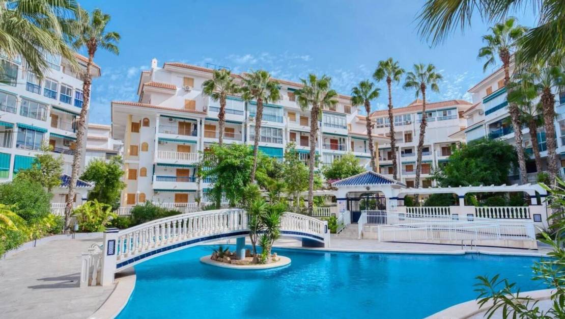 Sale - Apartment - Torrevieja - La Mata