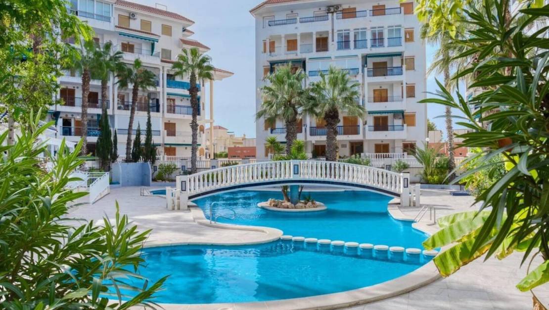 Sale - Apartment - Torrevieja - La Mata