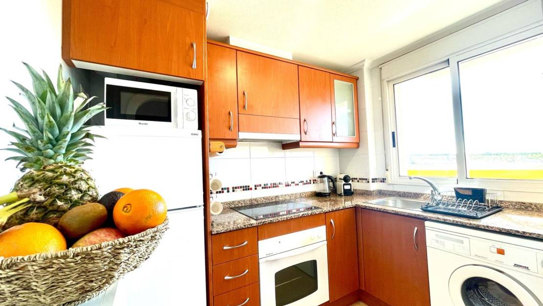 Sale - Apartment - Torrevieja - La Mata